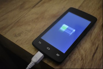 Así podés cargar la batería de tu celular cuando no hay luz