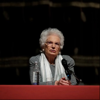 Una sobreviviente italiana del Holocausto se pregunta si ha "vivido en vano