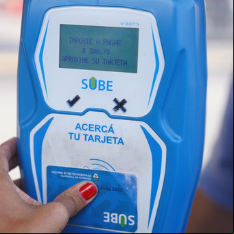 Tarjeta SUBE: 4 errores que te quitan el descuento del 50% o el 75% al combinar transportes