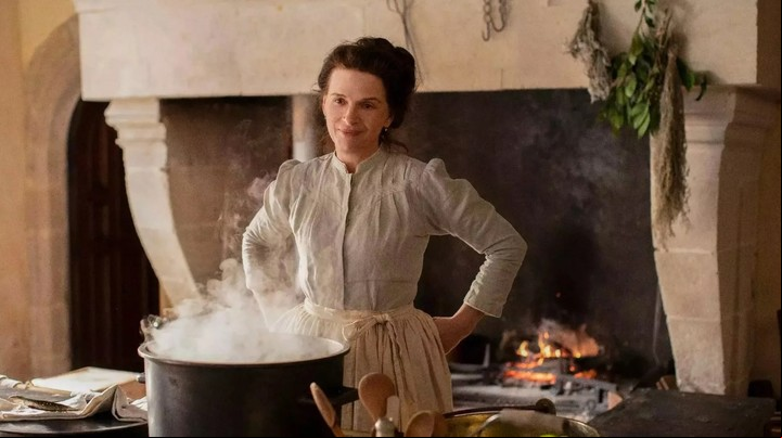 Juliette Binoche, como una cocinera en el "El sabor de las cosas".
