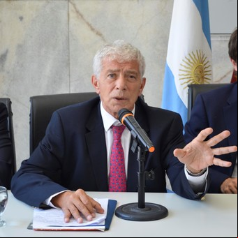 Cúneo Libarona explicó por qué el Gobierno podría ir a la Corte con un per saltum por la coparticipación de Chubut