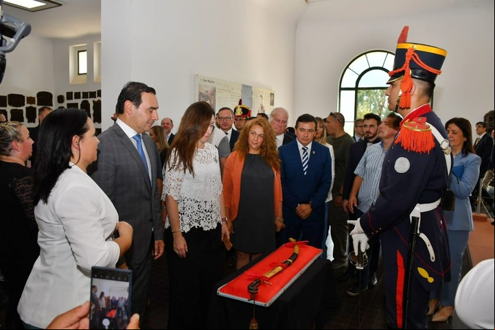 Gustavo Valdés y Victoria Villarruel participaron de un nuevo aniversario del nacimiento de José de San Martín en la localidad de Yapeyú.