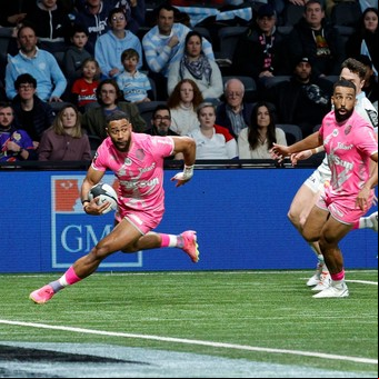 ﻿Peniasi Dakuwaqa, el gigante fijiano que se hizo viral por anotar ¿el mejor try de la historia del rugby?