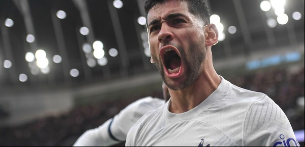 El Cuti Romero le dio el triunfo al Tottenham y MacAllister fue clave para el Liverpool