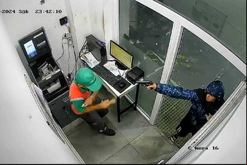 El narco, Rosario y los recuerdos del futuro
