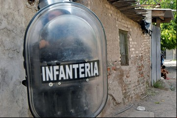 Inédito operativo antinarcos en Mendoza: más de 60 detenidos en 40 allanamientos en Godoy Cruz