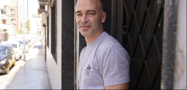 Sebastián Méndez, a fondo: "Todo eso que viviste te prepara para la próxima mierda que será tu vida"