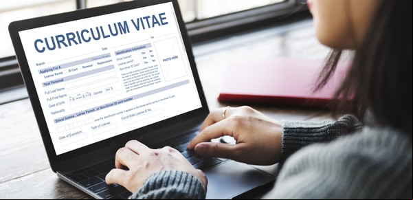 Cómo hacer que tu CV sea elegido por las empresas: qué son los filtros ATS y cómo superarlos