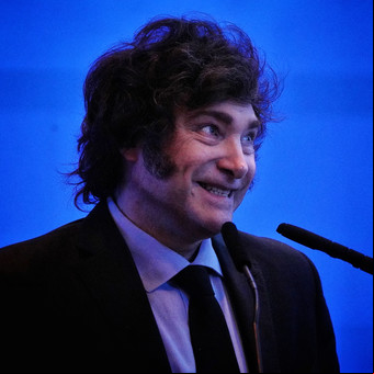 La encuesta que mejor le da a Javier Milei y el Presidente difunde en las redes