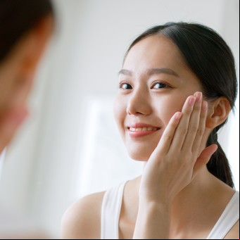 Cuál es la bebida milenaria que usan las mujeres japonesas para tener la piel luminosa