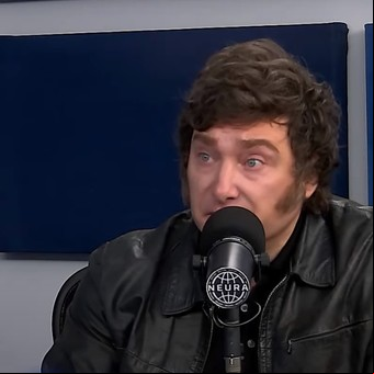 "Es una frase absolutamente desafortunada": Javier Milei rechazó los dichos de Benegas Lynch sobre la educación, pero cargó contra la prensa