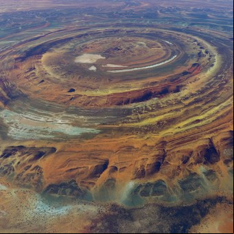 ¿Una ciudad perdida? ¿Un rastro alienígena? Qué es y dónde está el misterioso Ojo del Sahara
