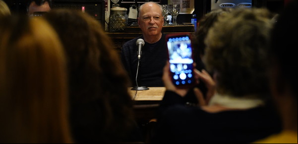 Martín Gurri, el analista que todos leen, en Buenos Aires: “El mundo se volvió loco”