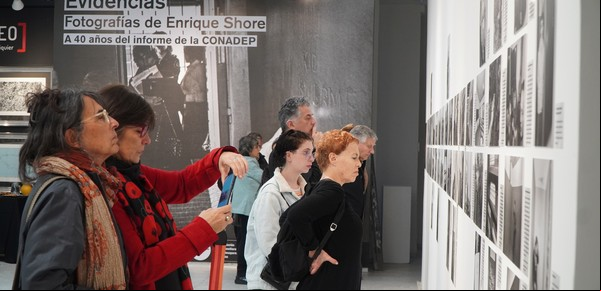 Imágenes del terror, las fotos de Enrique Shore para la Conadep