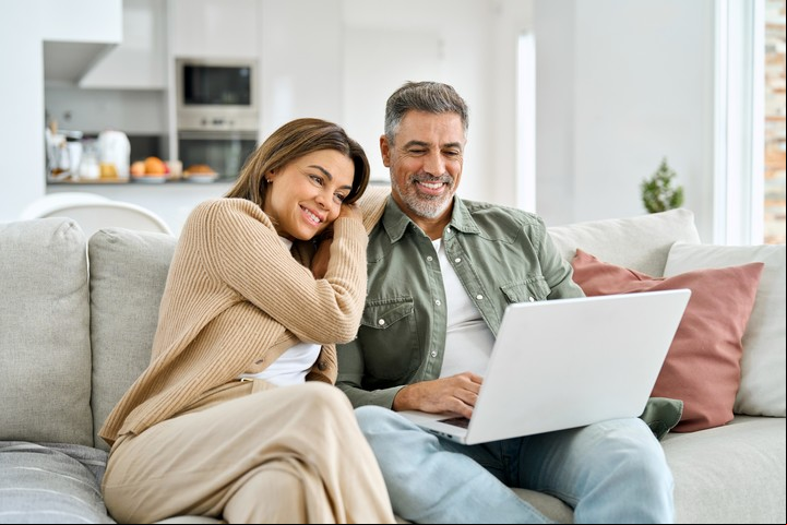 La Generación X incluye a los nacidos entre 1965 y 1981. Foto ilustración Shutterstock.