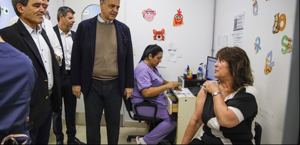 La Ciudad confirmó que este invierno vacunará por primera vez contra la bronquiolitis a embarazadas