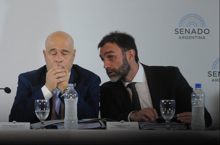 Bartolomé Abdala y Ezequiel Atauche, los libertarios que deben juntar los votos para aprobar la Ley Bases y el paquete fiscal.
