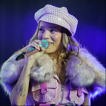 Vuelve a precupar la salud de Emilia Mernes: ahora suspendió shows en Asunción, Montevideo y Mendoza