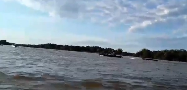 Tiros y decomiso de una embarcación a remo de Paraguay con pescadores furtivos en Corrientes