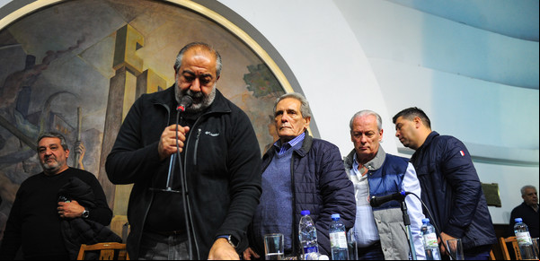 Por el ajuste y la recesión, avanzan las suspensiones y despidos en las grandes empresas