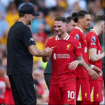 La inolvidable despedida de Jurgen Klopp del Liverpool: gol de cabeza de Mac Allister y una ovación infinita