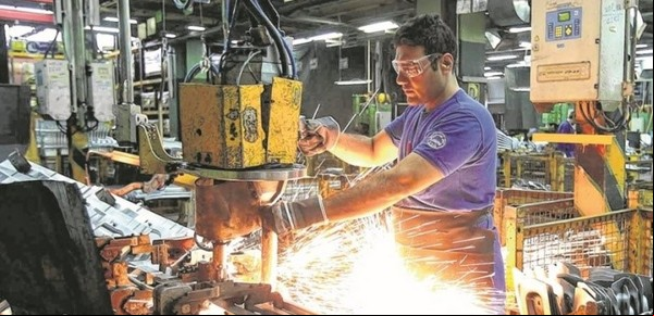 La industria pyme creció 12,2% en enero, pero aún no logra recuperarse