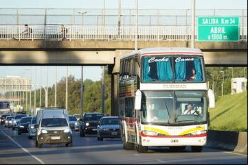 Fin de semana largo y Día del Padre: cayó casi 65% la cantidad de personas que viajó por turismo