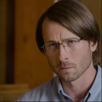 Glen Powell, el sucesor de Tom Cruise en Hollywood al que le gusta más el dinero que los premios