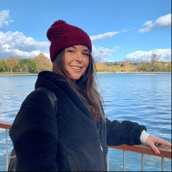 Emigró a España y tras pasar por varios empleos creó su emprendimiento soñado: “Lo logré” 