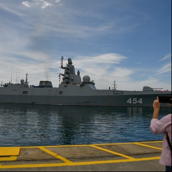Luego de su paso por Cuba, los buques militares rusos llegaron a Venezuela, justo en el inicio de la campaña electoral 