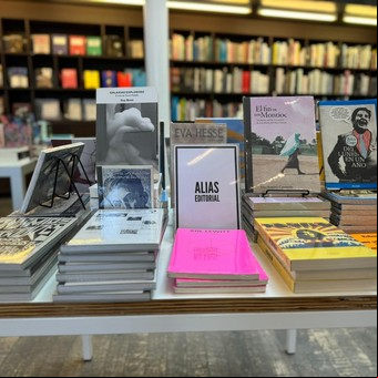 Alias: un manifiesto poético de estudio