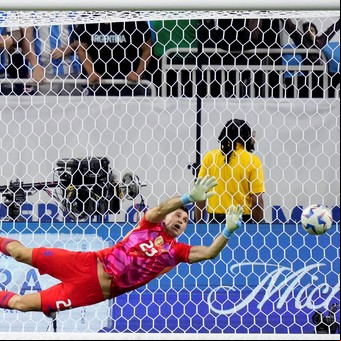 El 1x1 de Argentina vs Ecuador: Dibu Martínez se hizo otra vez gigante en una noche de un Messi con demasiadas intermitencias