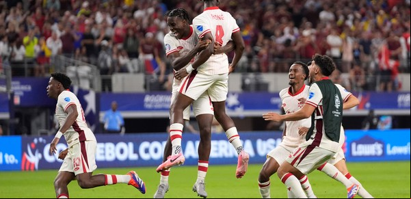 Canadá eliminó a Venezuela por penales y jugará con Argentina en semifinales