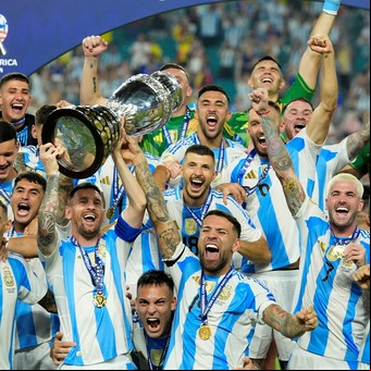 La Scaloneta, una marca registrada: por qué Argentina se metió en la pelea por ser el mejor seleccionado de todos los tiempos