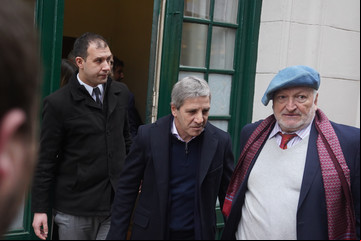 Javier Milei y sus medidas, EN VIVO: desde Estados Unidos, Luis Caputo confirmó que recibirá a la Mesa de Enlace por la situación del campo