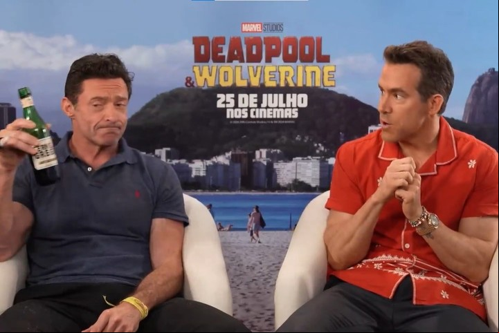 Ryan Reynolds tomó el fernet directamente de la botella. Captura de video.