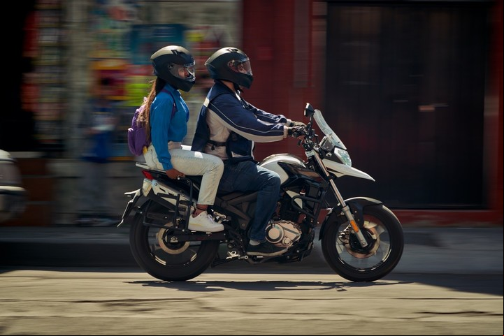 Sólo en Uber ya hay más de 30 mil motociclistas que llevan gente.