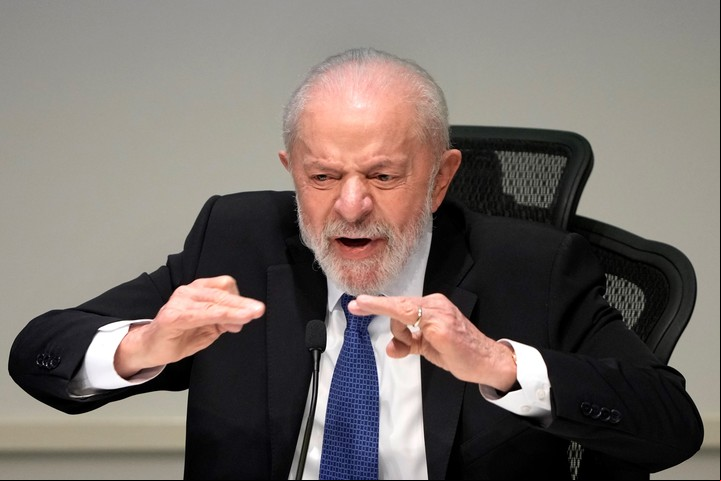 El escándalo de corrupción en el sistema jubilatorio complica al gobierno de Lula da Silva en Brasil. Foto: AP