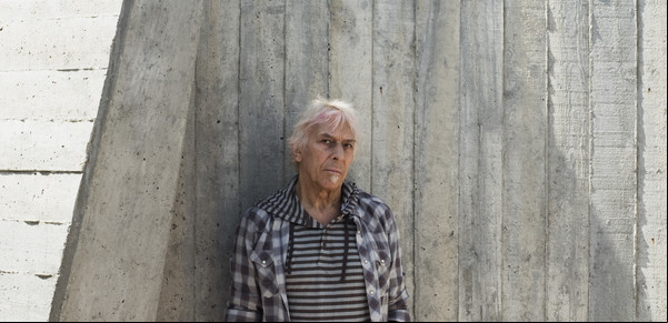La guerra y la paz de John Cale, el gran galés 