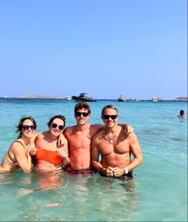Las paradísiacas vacaciones de Sergio Lapegüe y su familia en Italia. Foto: Instagram