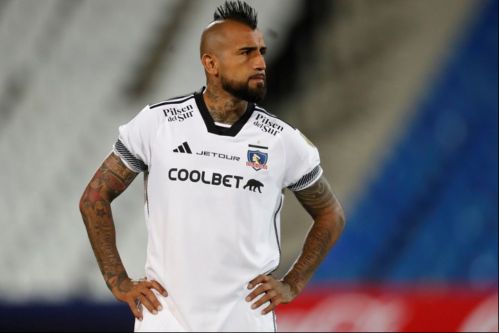 Arturo Vidal de Colo Colo, acusado por "agresión sexual". (EFE/Marcelo Ruiz)
