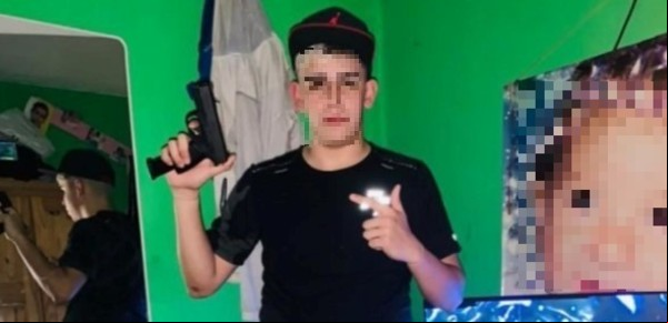 El video del momento en que fue baleado el ladrón de 17 años en Caseros