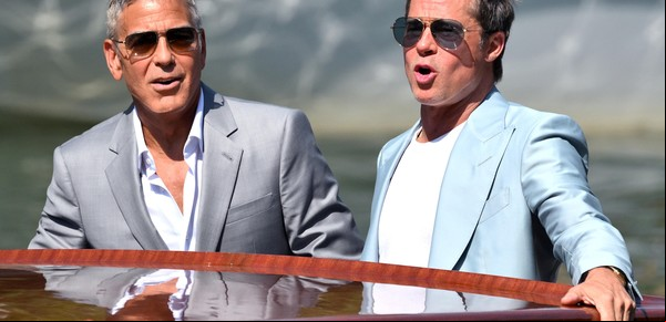 Brad Pitt y George Clooney: cumbre de galanes maduros en las aguas de Venecia