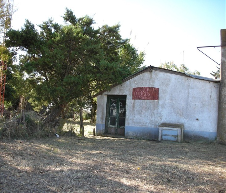 La construcción abandonada de la Pulpería de Santa Isabel, en el camino de Maipú a General Madariaga. Foto Centro Cultural CICE