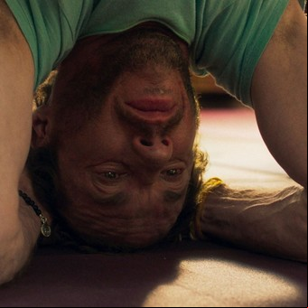 El regreso de Martín Rejtman: cuerpo, mente y yoga, en el film "La práctica"