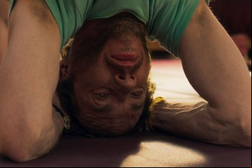 El regreso de Martín Rejtman: cuerpo, mente y yoga, en el film "La práctica"