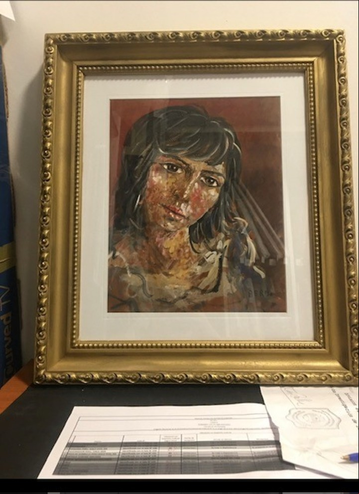 Obras falsas, con certificados de autenticidad también falsos, que se guardan en la Oficinas de Interpol. Fotos: Interpol y Archivo CTM