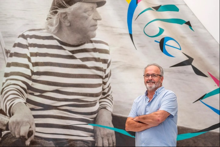 El escritor Uberto Stabile, nombrado director de la Fundación Rafael Alberti en las instalaciones de la fundación donde concedió una entrevista EFE.EFE/ Román Ríos