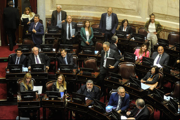 Suspensión de las PASO: el peronismo duro toma a Milei de brújula y juega todo al fracaso del Gobierno