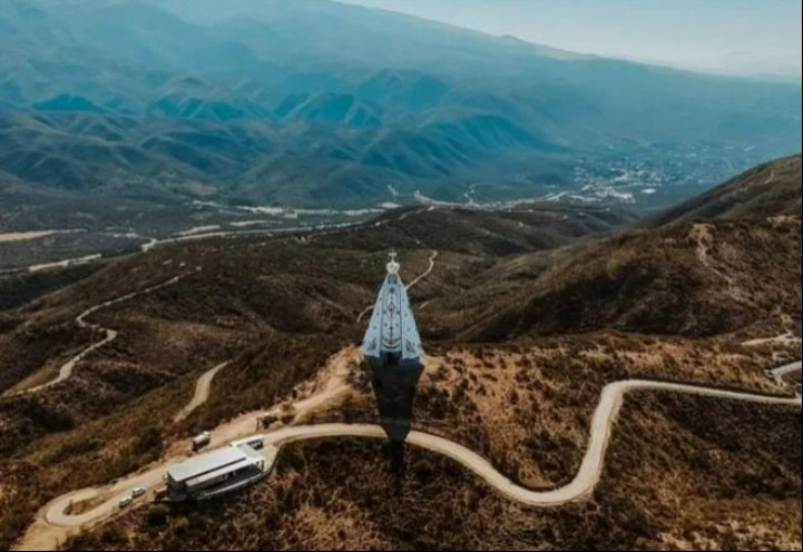 La Virgen del Valle de Catamarca es la más alta del mundo. Foto: gentileza Turismo de Catamarca